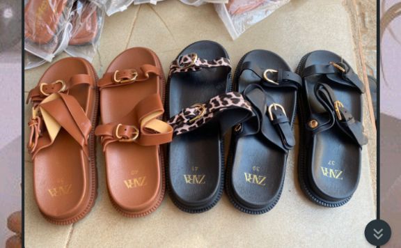 Easy wears slippers